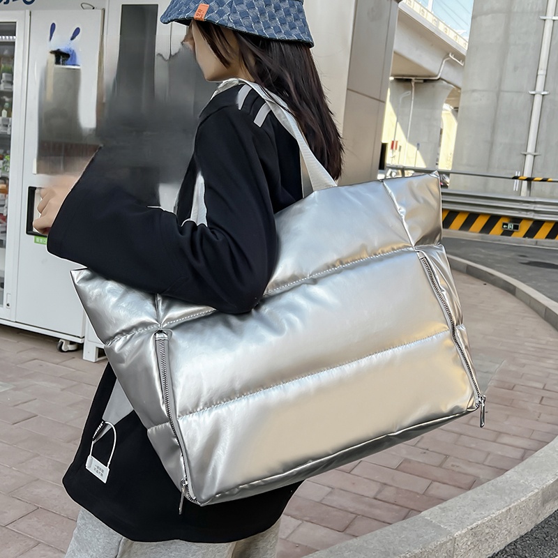 Women Y2k Silver Shoulder Bag  - Down Jacket Packable recensie en prijs